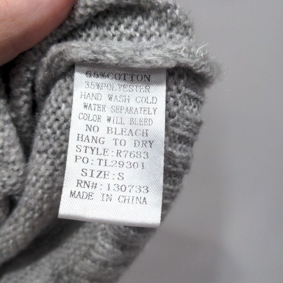 Umgee Womens Floral Embroidered Sweater Size Small Oversized Gray Slouchy Loose - Picture 11 of 16